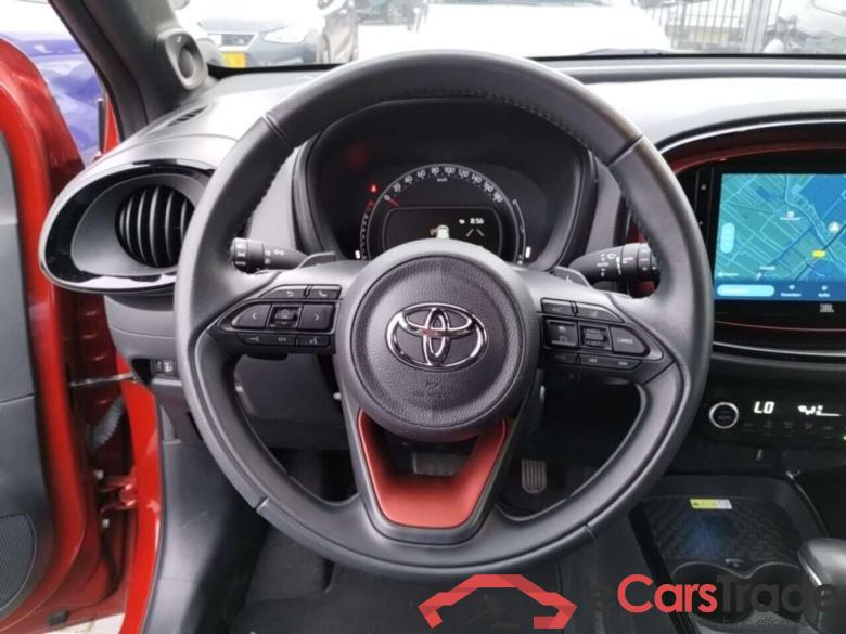 TOYOTA Aygo X 1.0 VVT-i S-CVT Envy #6