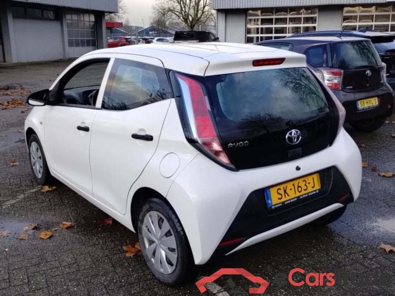 TOYOTA Aygo 1.0 VVT-i x-fun #3