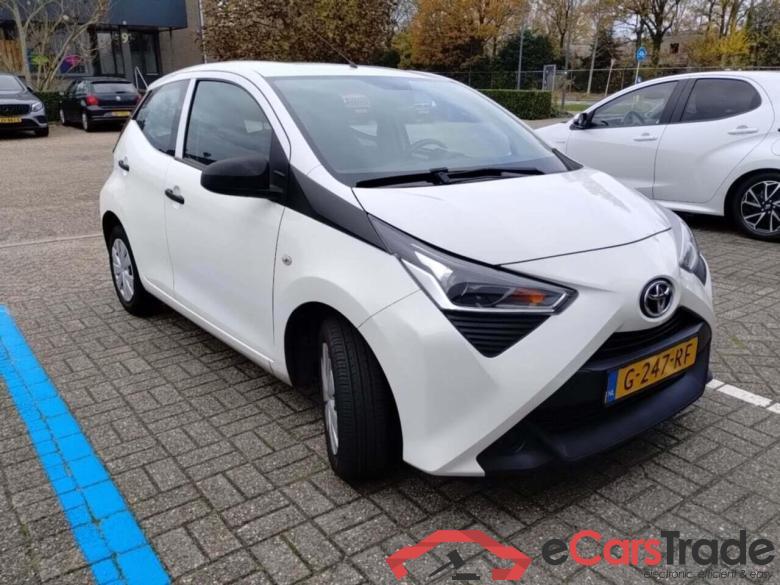 TOYOTA Aygo 1.0 VVT-i x-fun #2