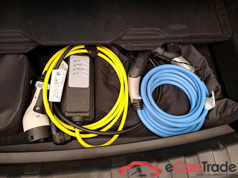 BMW 3 - 2019 330eA PHEV Business Plus #5