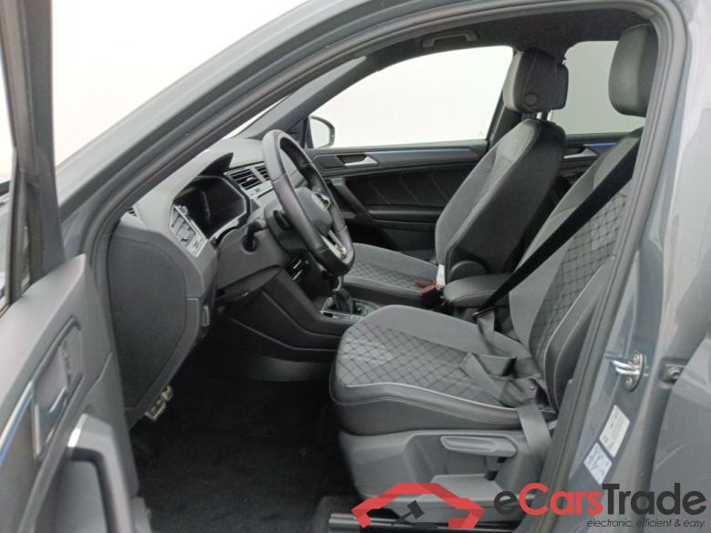 VOLKSWAGEN TIGUAN - 2021 1.4 eHybrid 245 R Line DSG 5d #3