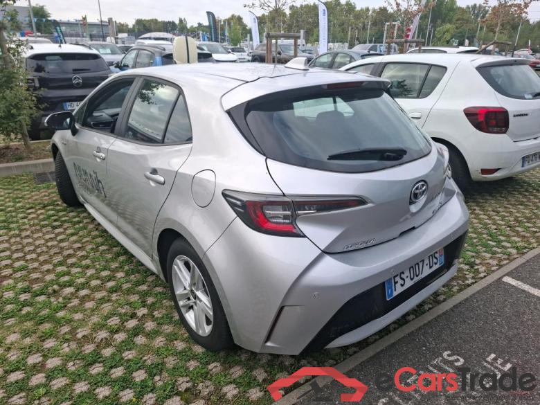 TOYOTA Corolla / 2018 / 5P / Berline Hybride 122h Dynamic Business Supp Lomb #2