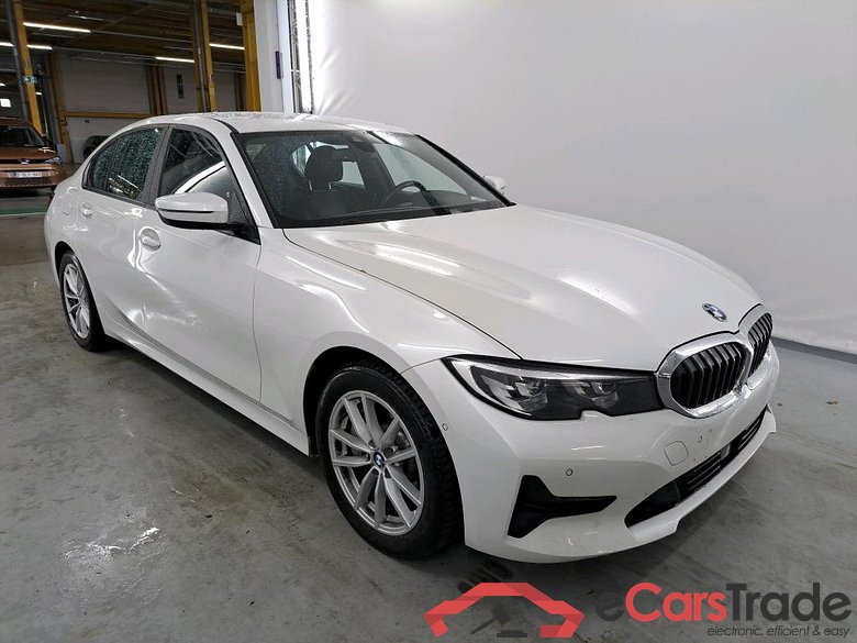 BMW 3 - 2019 330eA PHEV #2