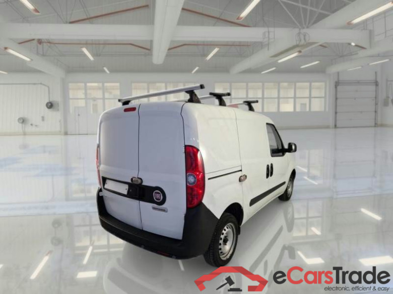 FIAT DOBLÒ CARGO / 2014 / 4P / VETT. FURGONATA CH1 BUSINESS 1.3 MJET 95CV E6D SeS #2