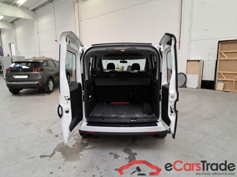 FIAT DOBLÒ CARGO / 2014 / 5P / COMBI COMBI 1.3 MJET 16V 95CV SX (CAT. N1) EU6 #5