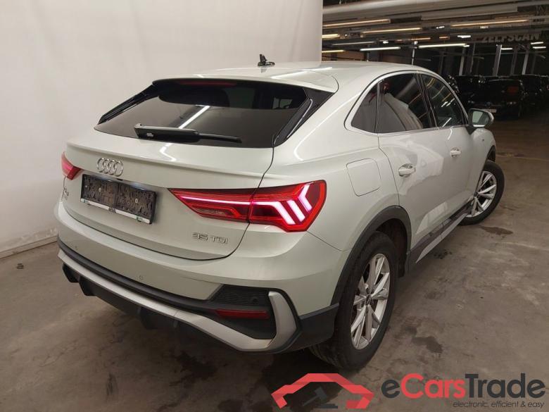 Audi Q3 Sportback 35 TDI S tronic S Line Business Ed 5d #2