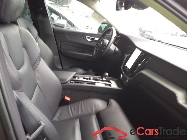 VOLVO XC60 2.0 T6 253+145cv PLUS #5