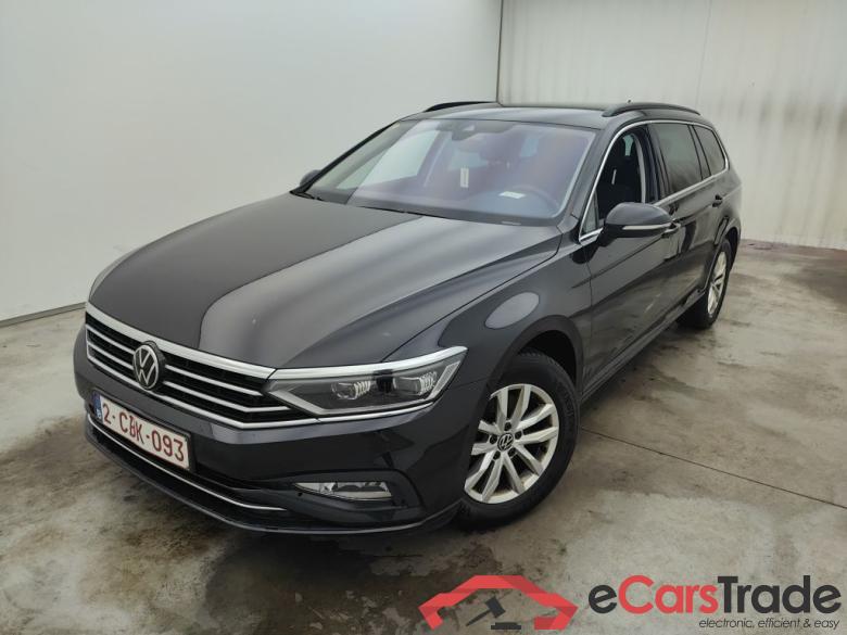 Volkswagen Passat Variant 2.0 TDI 90kW DSG Style Business 5d #1