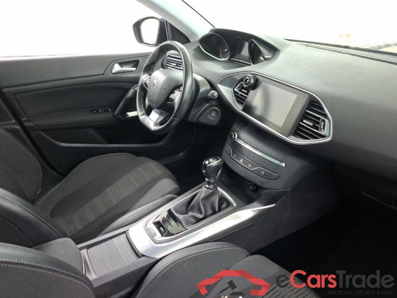 PEUGEOT 308 Blue Lease Executive 1.2 Puretech 110 5D 81kW #6