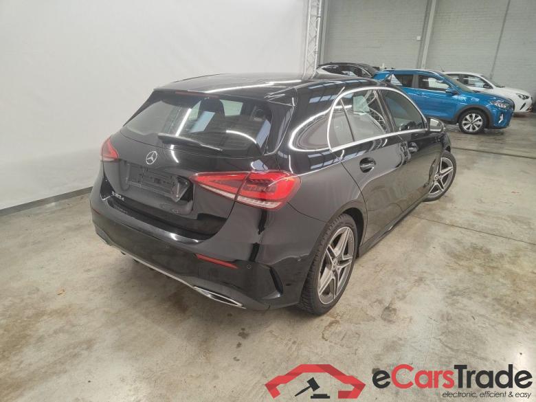 Mercedes-Benz A-Klasse A 180 d DCT Launch Edition 5d #2