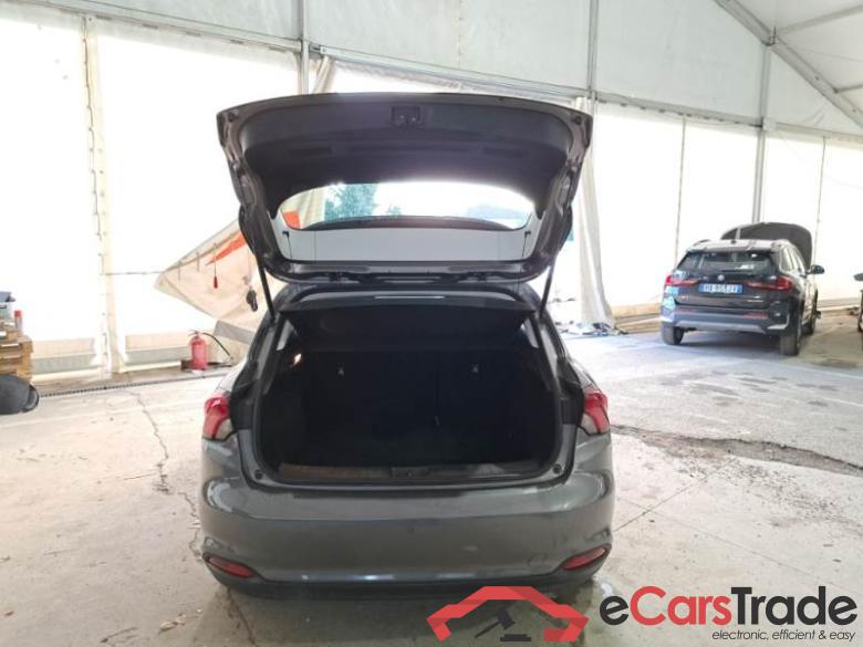 FIAT TIPO / 2015 / 5P / BERLINA 1.3 MJT 95CV 5M SeS BUSINESS #5