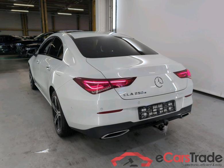 MERCEDES-BENZ CLA 1.3 CLA 250 E LUXURY LINE DCT #3