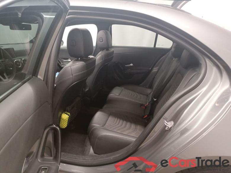 Mercedes-Benz A-Klasse Limousine A 200 Business Solution Aut. 4d #5