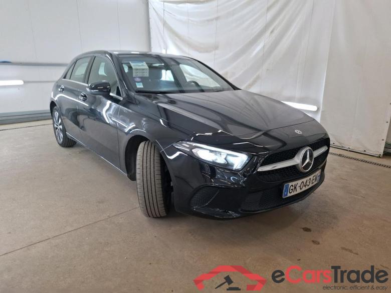 MERCEDES-BENZ Classe A Compact / 2018 / 5P / Berline A 250 e Style Line 8G-DCT #4