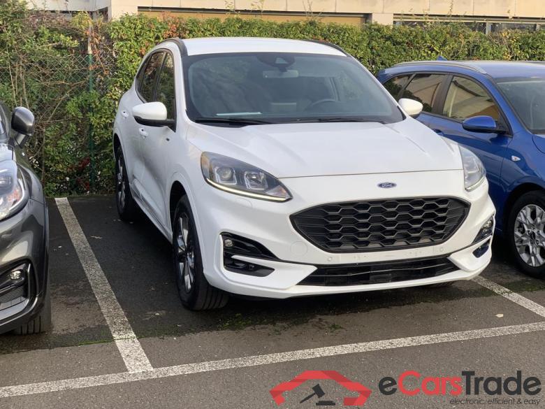 FORD Kuga FHEV Kuga FHEV 2.5 Duratec FWD ST-Line (132 kW) #1