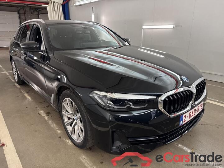 BMW 5 Reeks Touring 5 Reeks Touring 530e Auto (PHEV) 215kW/292pk  5D/P Auto-8 #2