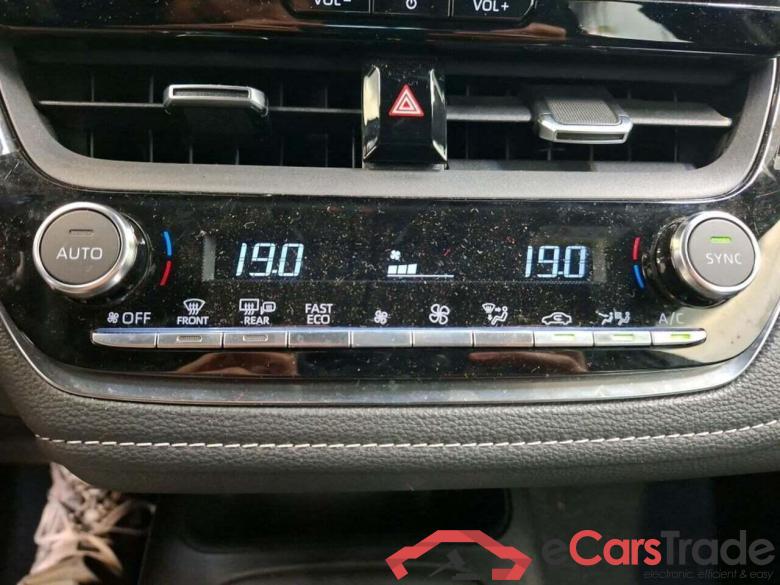 TOYOTA Corolla Touring Sports Hybrid 140 Active #4