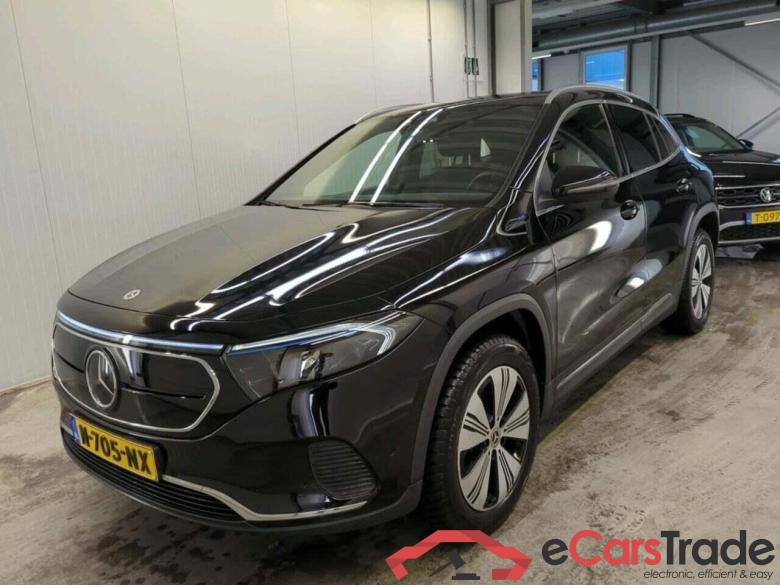MERCEDES-BENZ EQA 250 Bns Sol. Lux