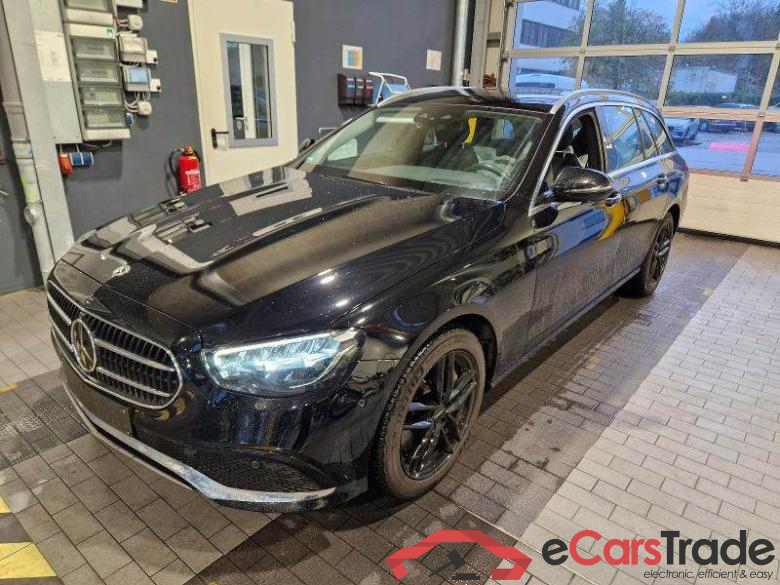 Mercedes-Benz E T-Modell (BM 213)(06.2016->) DE - Kb5 E 300 de EU6d, T de Avantgarde (EURO 6d), (Facelift) 2020 - 2023