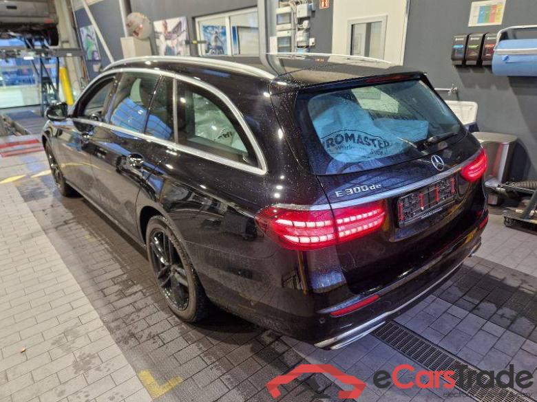 Mercedes-Benz E T-Modell (BM 213)(06.2016->) DE - Kb5 E 300 de EU6d, T de Avantgarde (EURO 6d), (Facelift) 2020 - 2023 #4
