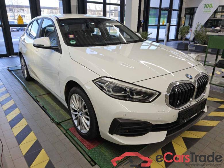 BMW 1 Limousine (F40)(2019->) DE - LimS5 118i EU6d, Advantage (OPF)(EURO 6d), 2020 - 2024 #2