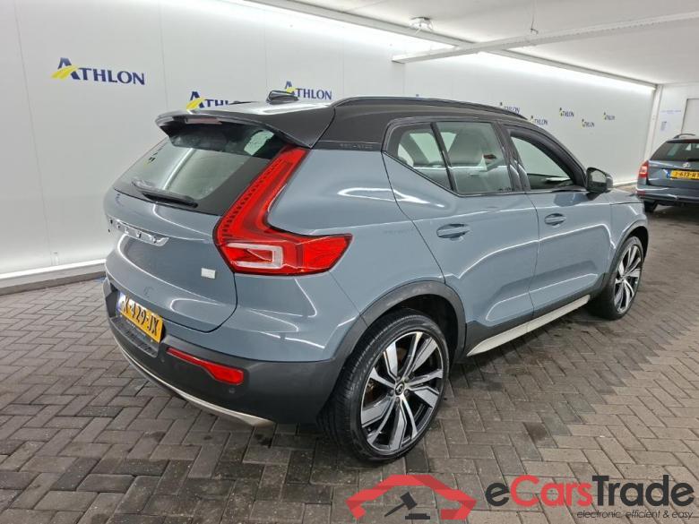 VOLVO XC40 Recharge P8 AWD 5D 300kW #3