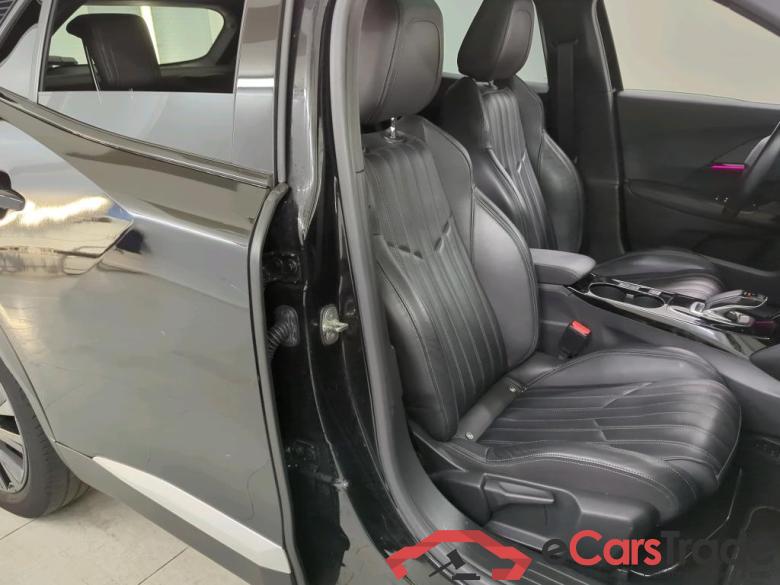 Peugeot e-2008 GT EV 50kWh 136 5d #3