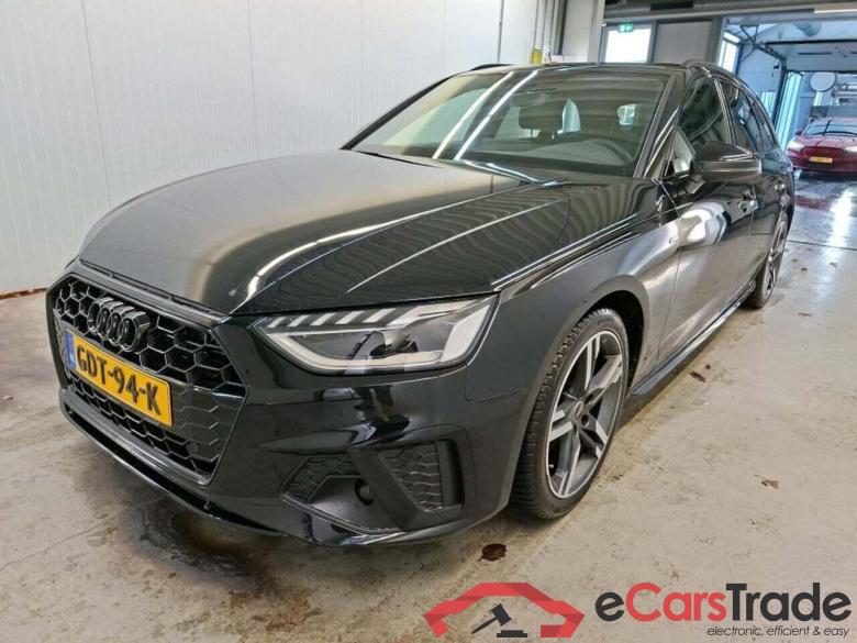 AUDI A4 Avant 35 TFSI S ed comp #1