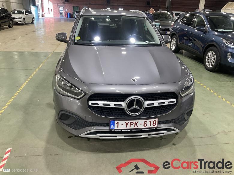 MERCEDES-BENZ GLA - Klasse 2.0 GLA 200 D DCT BUSINESS SOLUTION #2