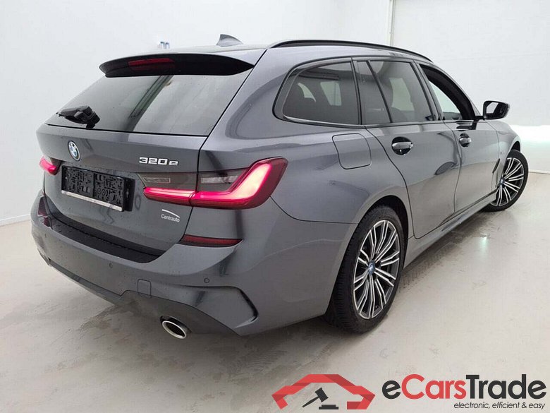 BMW 3 SERIE TOURING 320E M-SPORT AUT #2