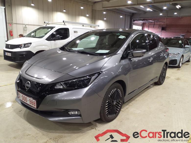 NISSAN LEAF BEV 40KWH TEKNA #1