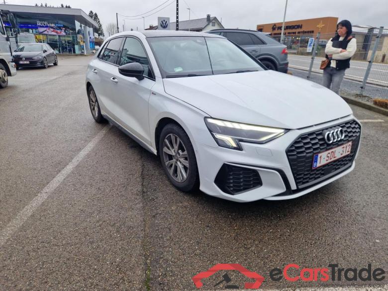 AUDI A3 Sportback Audi A3 Sportback S line 30 TFSI  81(110) kW(ch) 6 vitesses #1