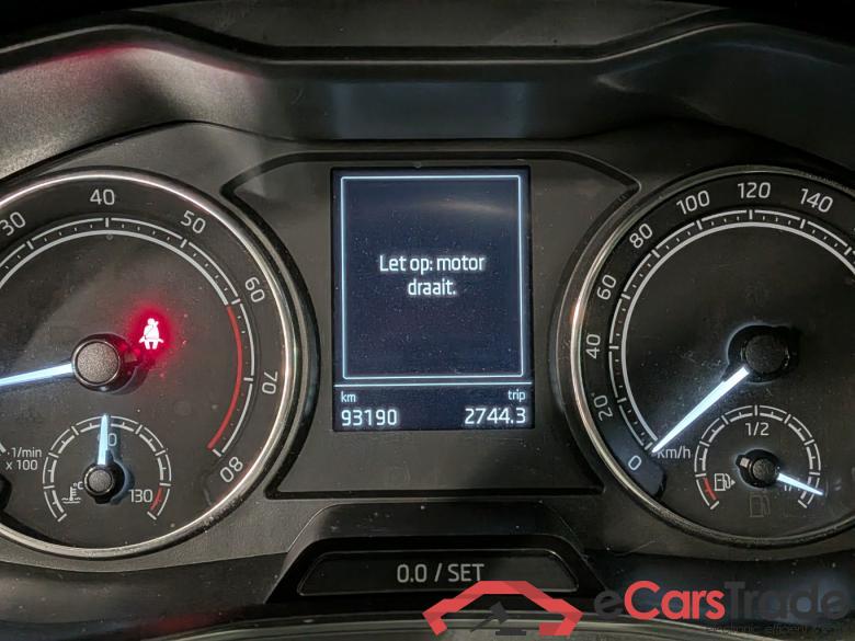 SKODA Kamiq 1.0 TSI Ambition #6