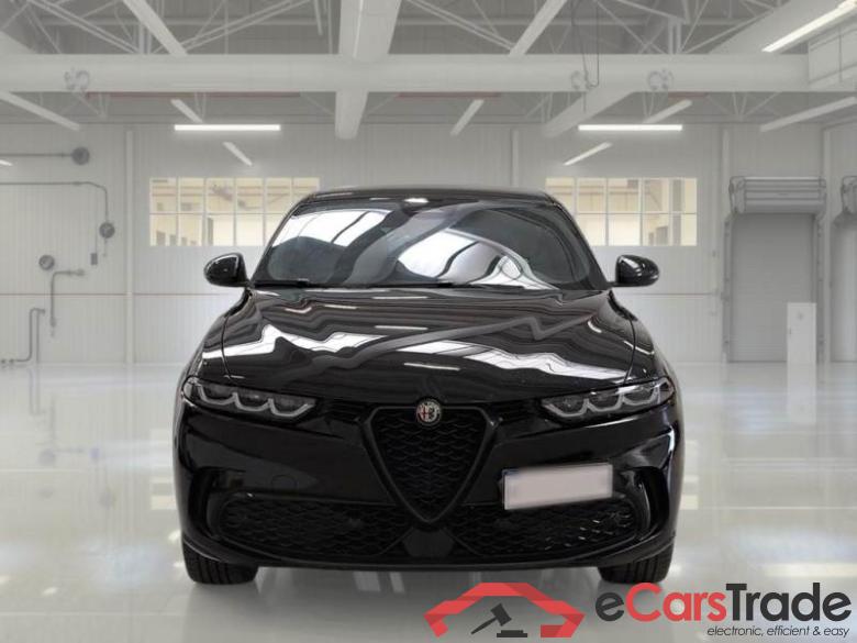ALFA ROMEO TONALE / 2022 / 5P / SUV 1.3 280CV PLUG-IN HYBRID AT6 VELOCE Q4 #6