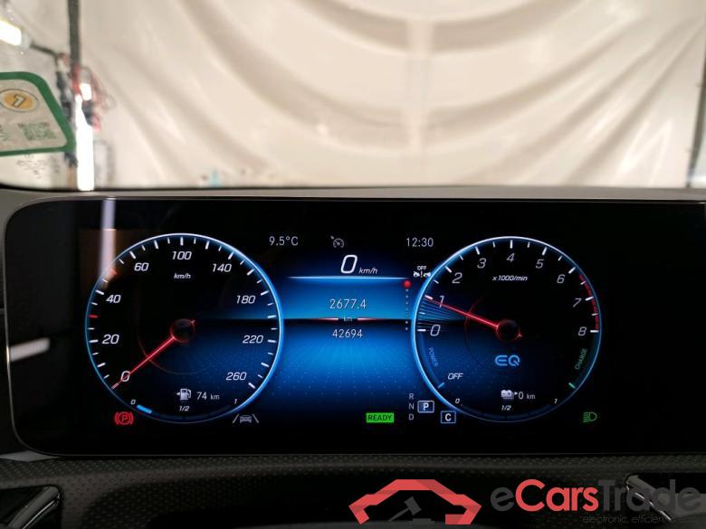 MERCEDES-BENZ Classe A Compact / 2018 / 5P / Berline A 250 e AMG Line 8G-DCT #6