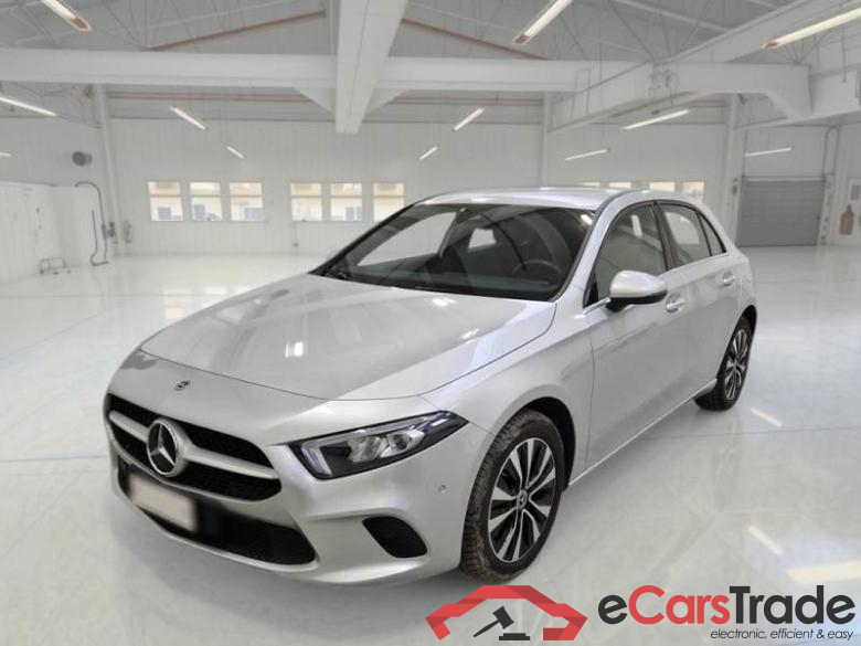 MERCEDES-BENZ CLASSE A / 2018 / 5P / BERLINA A 250 E PLUG-IN HYBRID AUTO BUSINESS