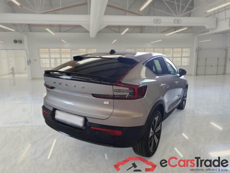 VOLVO C40 / 2021 / 5P / CROSSOVER RECHARGE TWIN PLUS #2