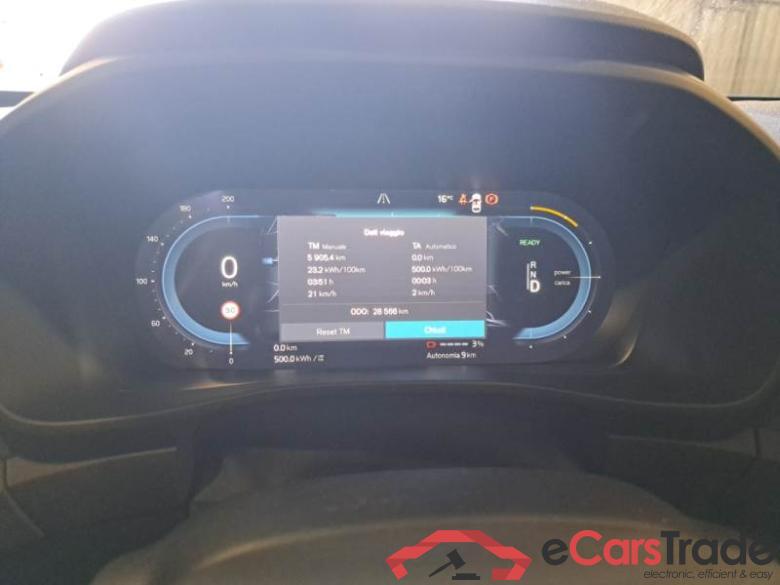 VOLVO C40 / 2021 / 5P / CROSSOVER RECHARGE TWIN PLUS #4