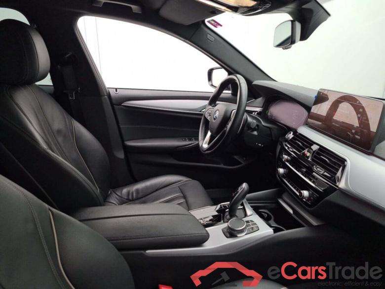 BMW 5-SERIE TOURING 518D AUT #3