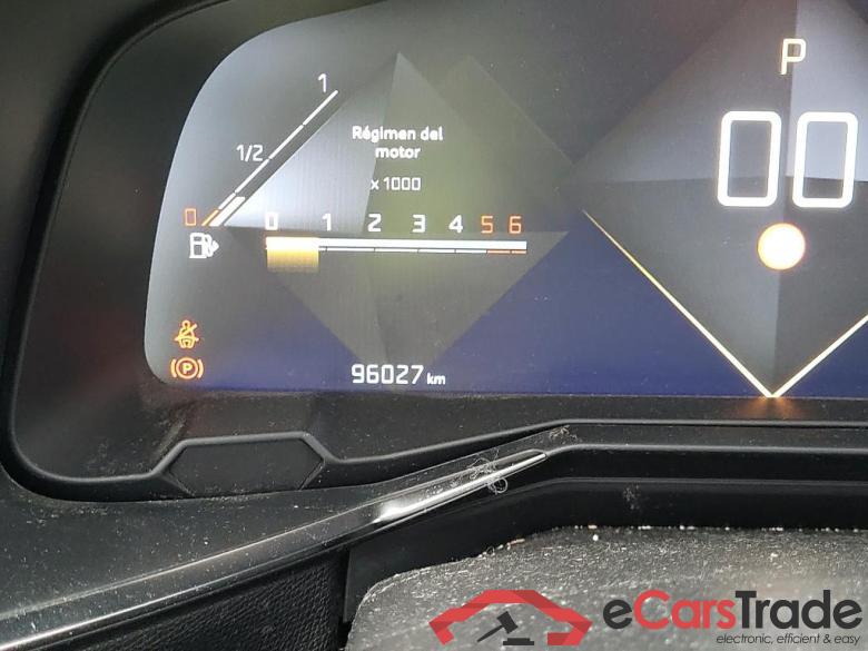 DS DS 7 Crossback / 2017 / 5P / todoterreno BlueHDi DE 96kW (130CV) Auto. CHIC (AC) #5