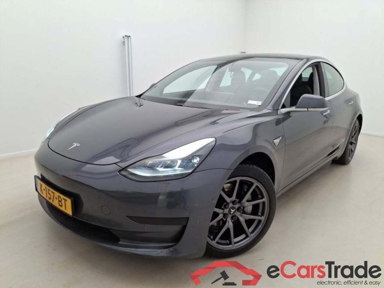 Tesla Model 3 Standard Range Plus 60 kWh #1