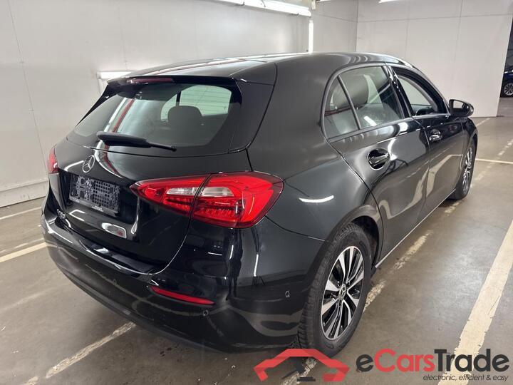 Mercedes A-Klasse Classe A A 180 Business Solution Essential 100kW/136pk  5D/P Man-6 #4
