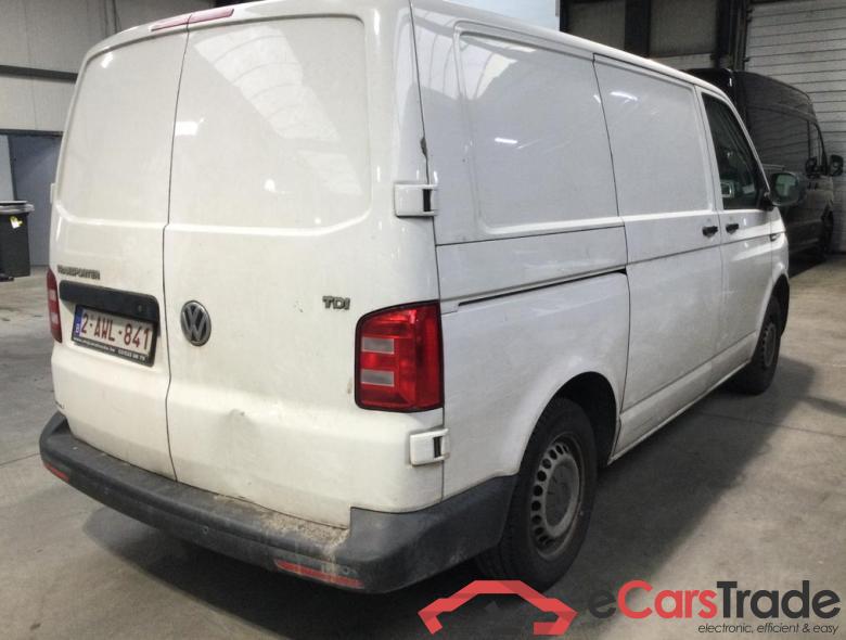 VOLKSWAGEN Transporter T6 1000 Fou Swb Transporter 2.0 TDi SCR BMT #2