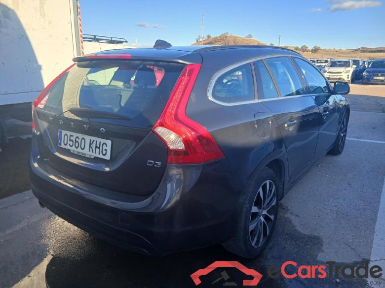 V60 Familiar Momentum 2.0 D3 150CV MT6 E6 #2