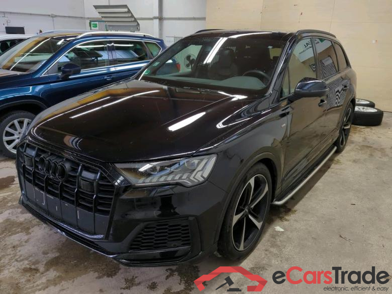 AUDI Q7 50 TDI quattro tiptronic S line 5d 210kW