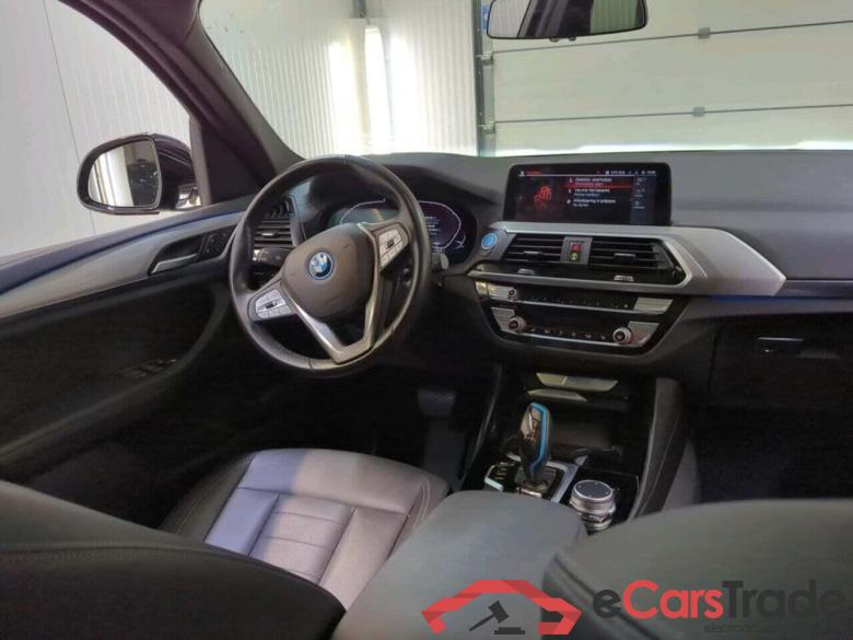 BMW iX3 Executive #3