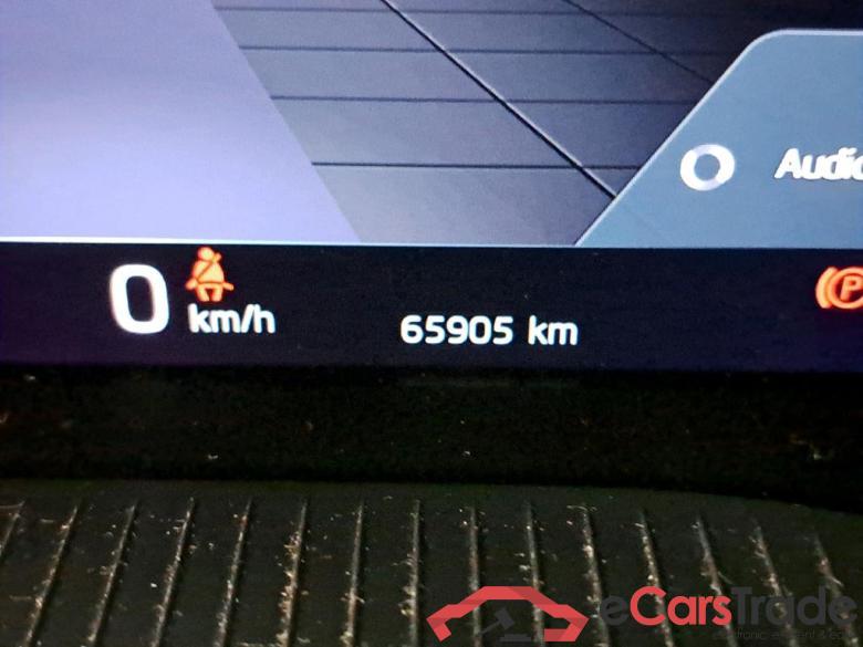 SKODA - SKO OCTAVIA COMBI CRTDI 150PK DSG7 Ambition Pack Launch & Side Assist & Adaptive Cruise #5