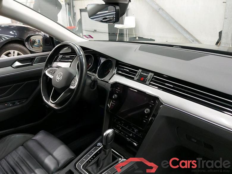 VOLKSWAGEN - VW  PASSAT VARIANT TDI 122PK DSG Style Business With Vienna Leather #3