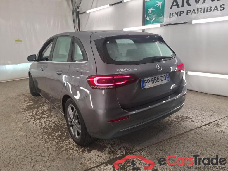 MERCEDES-BENZ Classe B / 2019 / 5P / monospace B 180 d Business Line Edition BA7 #2