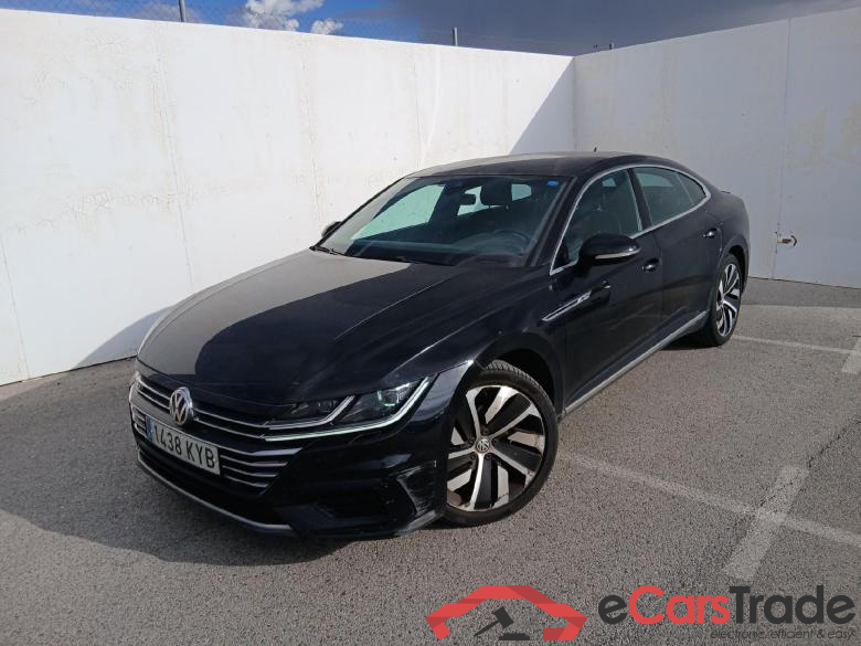 VOLKSWAGEN Arteon / 2017 / 5P / berlina con portón R-Line 2.0 TDI 110kW (150CV)
